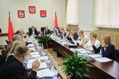 В Лыткарине обсудили поддержку жителей и благоустройство сквера у ДК «Мир»